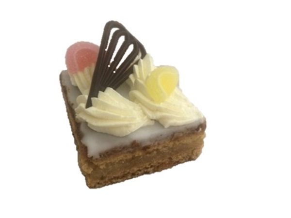 Oranjekoek met cremé